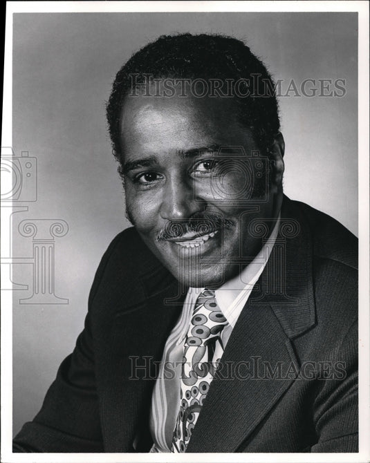 1971 Press Photo John L. Blacke, Director Job Corps in Washington DC - Historic Images