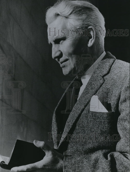 1968 Press Photo William E. Barrett - Historic Images