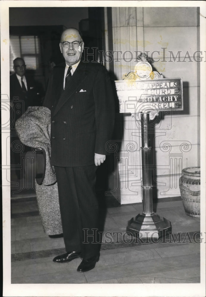 Press Photo Jay Smith Business Man at Court of Appeals - cva05218 - Historic Images