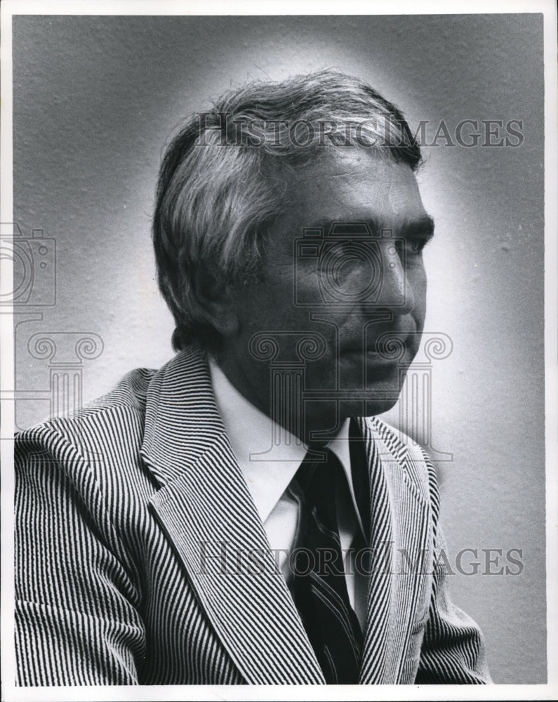 1972 Warren Bennis University of Cincinnati President - Historic Images