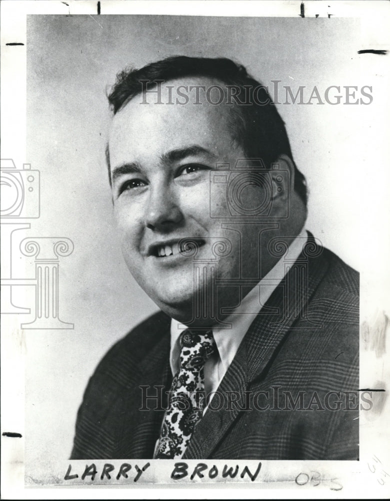 1987, Larry Brown of Ohio Bur of Emp Services. - Historic Images