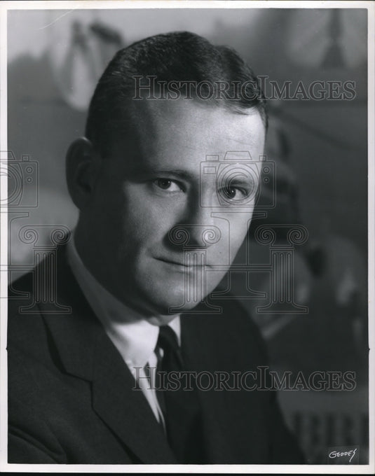 1971 Press Photo Kenneth S. Armstrong, Jr. - Historic Images