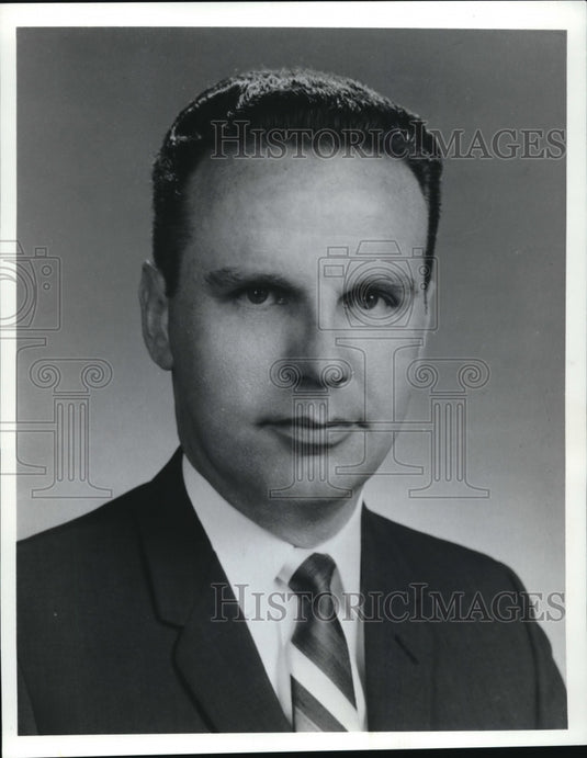 1971 Press Photo Norman W. Birchler of Morton Salt Co. - Historic Images