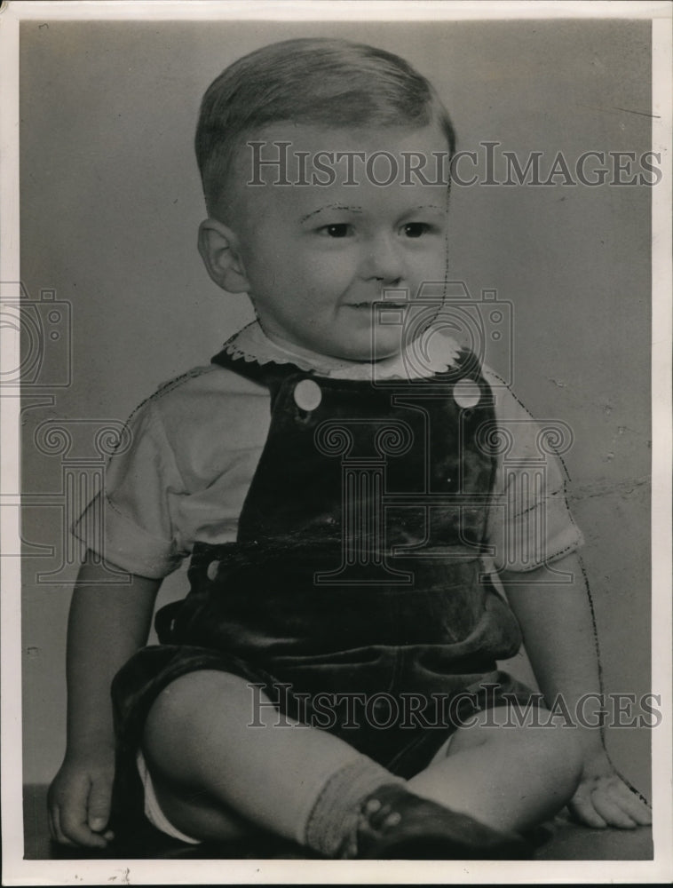 1941 Press Photo Youngster David Barnett - Historic Images