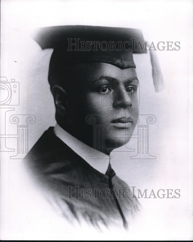 1969 Press Photo Herbert S. Chauncey XXVI in Graduation Cap - Historic Images