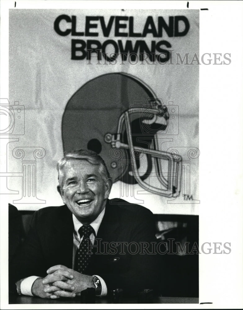 1989 Press Photo Bud Carson Cleveland Browns Head Coach - Historic Images