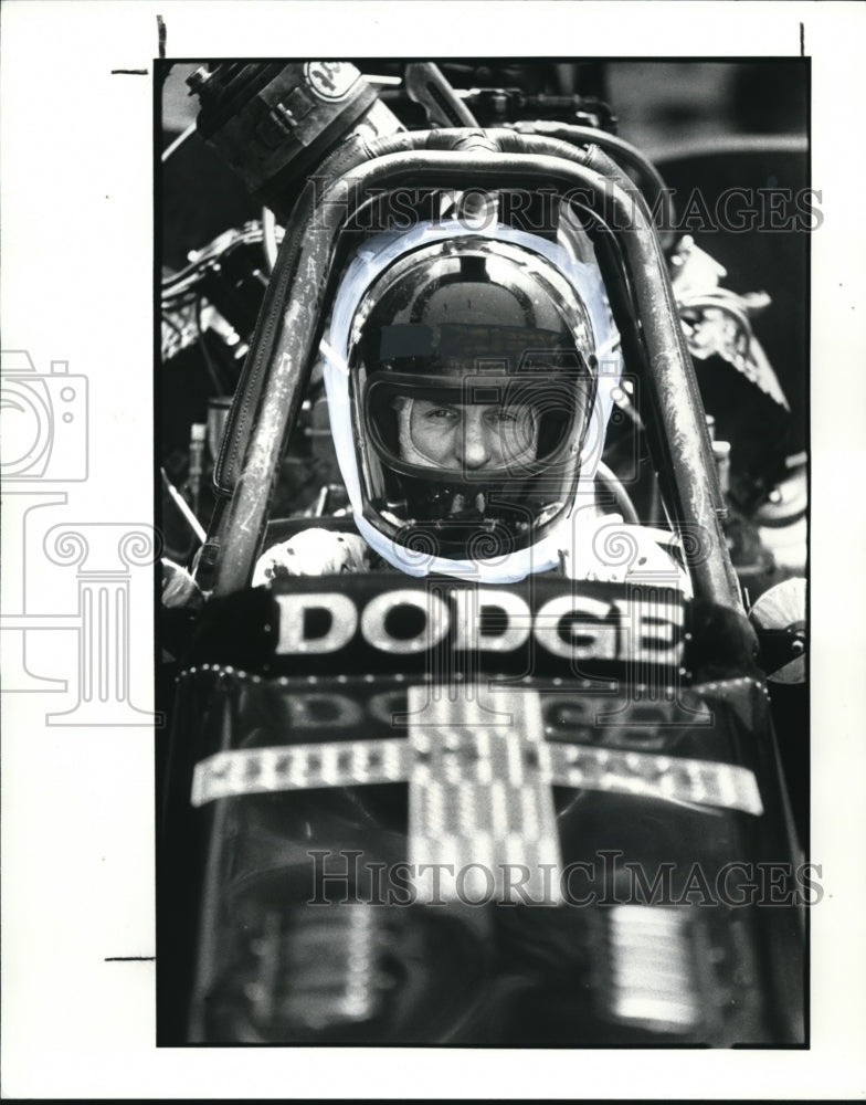 1982 Press Photo Don &quot;Big Daddy&quot; Carlits at the starting line - cva07133 - Historic Images