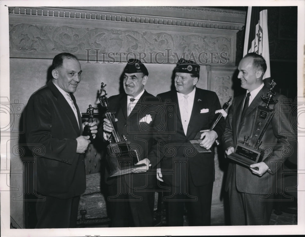 1961 Press Photo Boxing Trophies. Honorary awards will be presented at the Arena - Historic Images