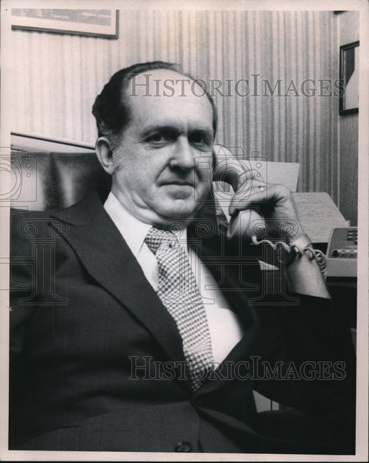 1974 Press Photo John M Costello - Historic Images