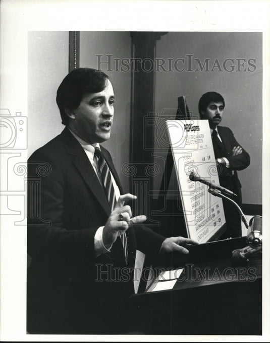 1984, Fred L. deLeeuw, Gen. Mgr. & Russel Marchetta, Acc. Mgr. - Historic Images