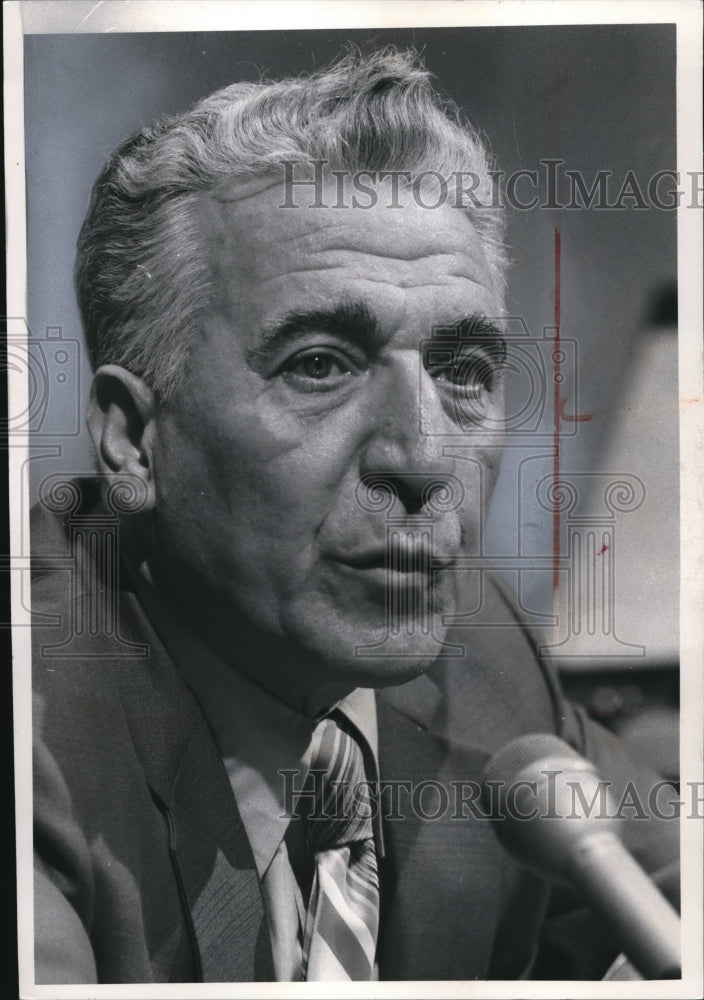 1971 Press Photo Chief Lewis W. Coffey of the Cleveland police - Historic Images