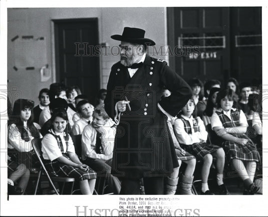 1989 Press Photo George P. Dauler as Ulysses S. Grant at St. Marys School - Historic Images