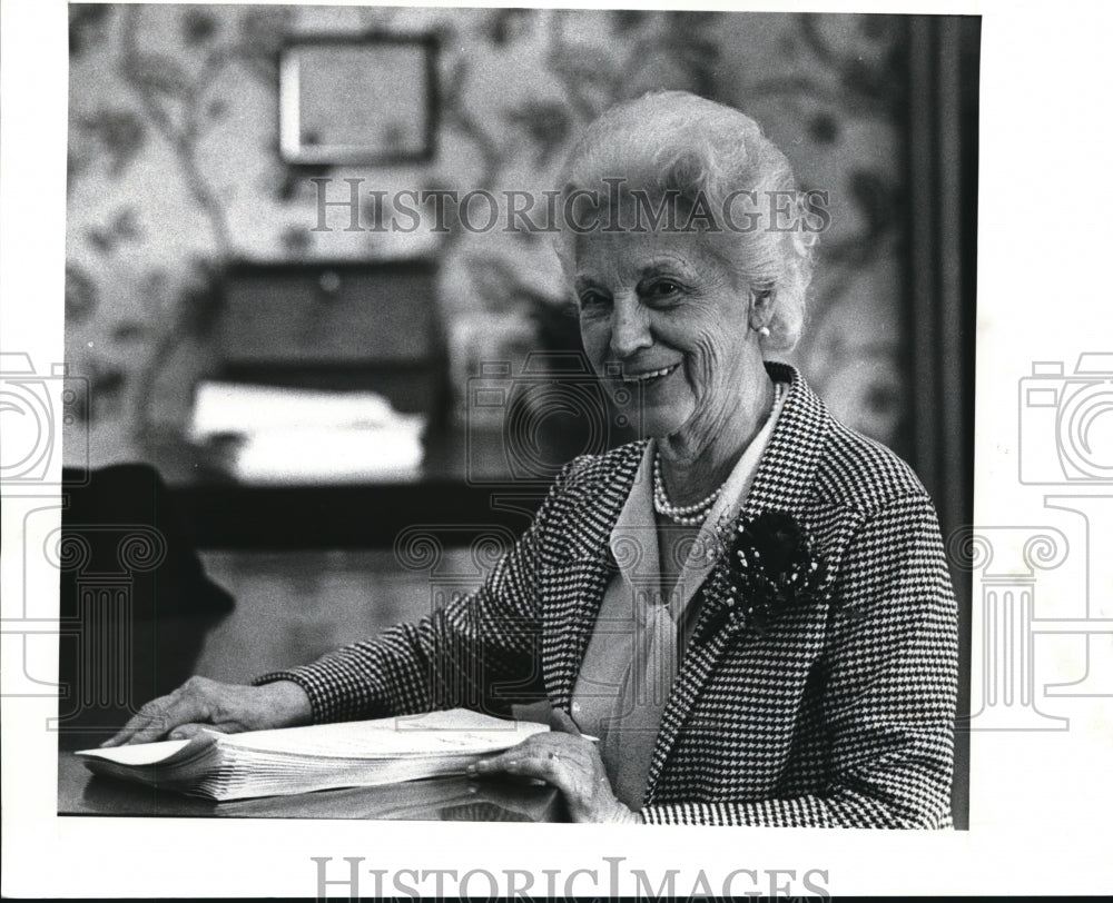 1989 Press Photo Cleveland City Council Clerk Mercedes Cotner - Historic Images