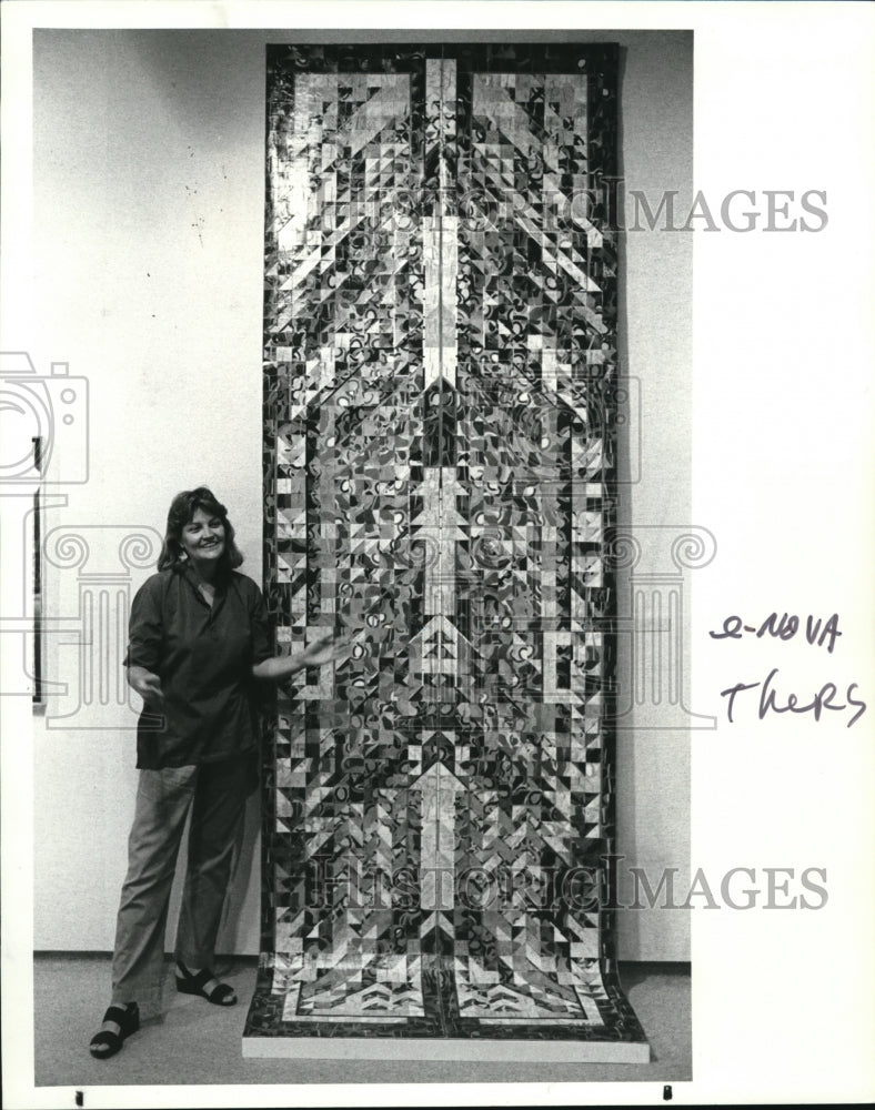 1984 Press Photo Barbara Canfield Ursaline College electronics art show - Historic Images