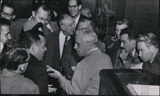 1954 Press Photo Defense Counsel William J. Corrigan during Sheppard's trial - Historic Images