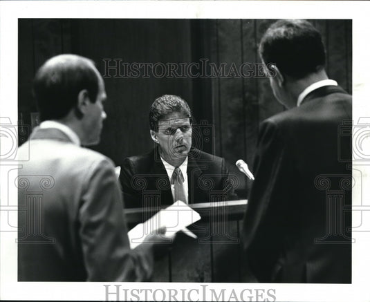 1986 Press Photo  Mayor Thomas J Coyne - Historic Images