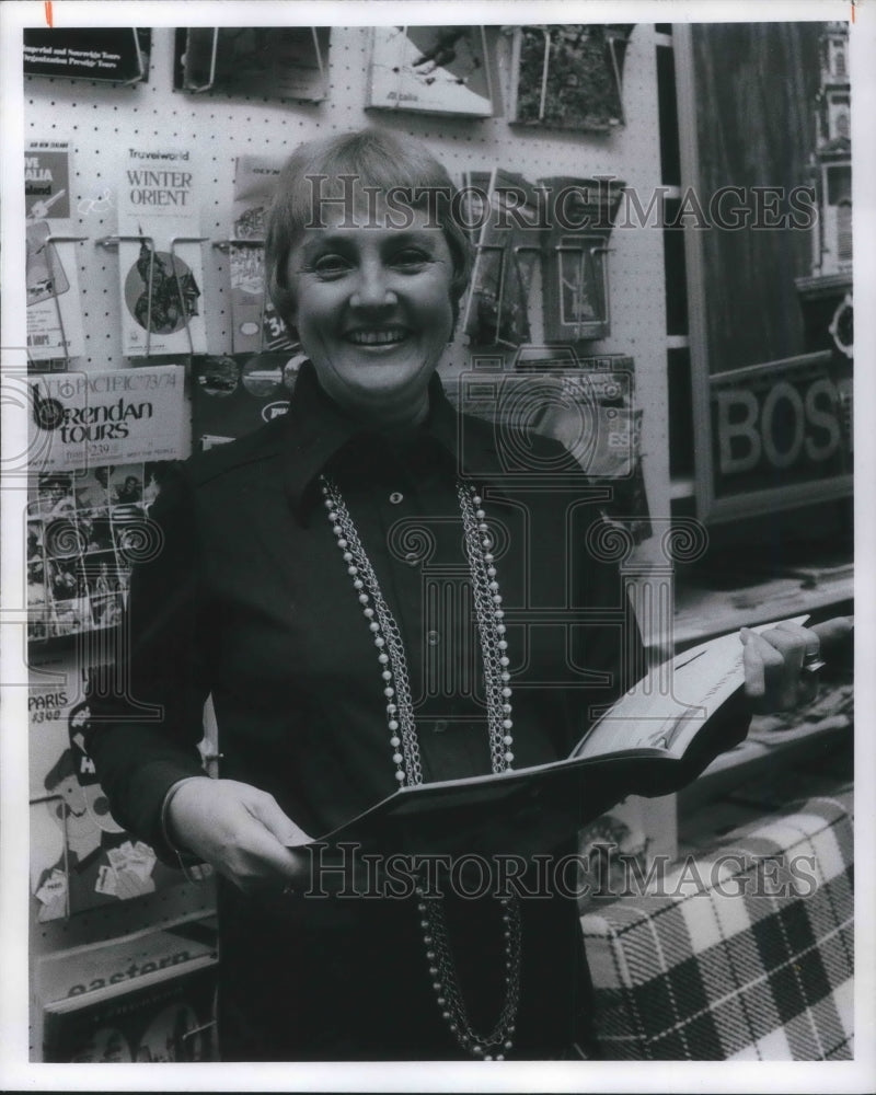 1973 Press Photo Dolly Donovan Cleveland Globe - cva08803 - Historic Images