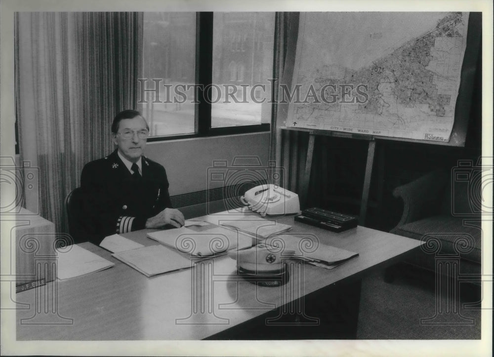 1979 Press Photo John Eble, No. 2 man at the fire station - Historic Images