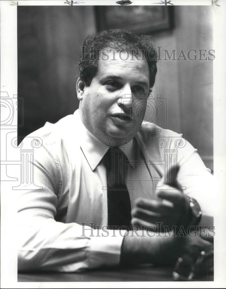 1985 Press Photo Joseph M Davis - Historic Images