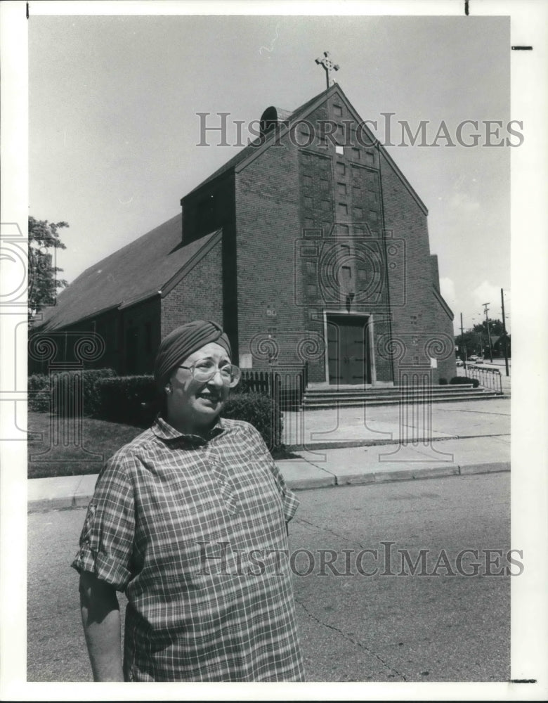 1990 Media Photo Rose Marie Criniti, Lay Administrator of OUR Lady of Mt. Carmel - Historic Images