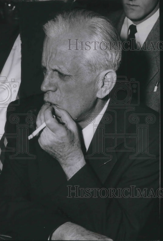 1954 Press Photo Now Let's See - Attorney WM Corrigan - cva10020 - Historic Images
