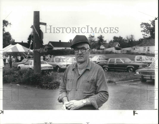 1984 Press Photo Rev Earl Davis, City Improvement Project head - Historic Images