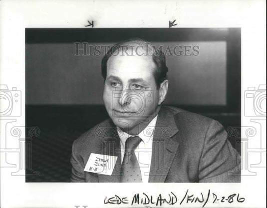 1985 Press Photo Daniel W. Duval, Midland Ross at NCB Press conf. at Stouffers - Historic Images