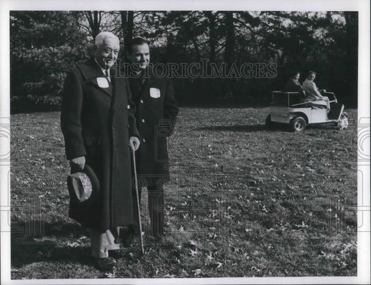 1966 Press Photo Cyrus Eaton with Anatoly Gromyko together at Acadia farm - Historic Images