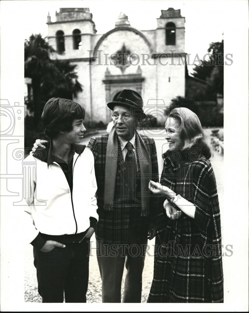 1979 Press Photo Crosby Harry Jr, Bing &amp; Kathy get ready to attend church - Historic Images