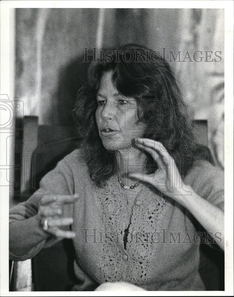 1991 Press Photo Clara Crockett, Artist - Historic Images