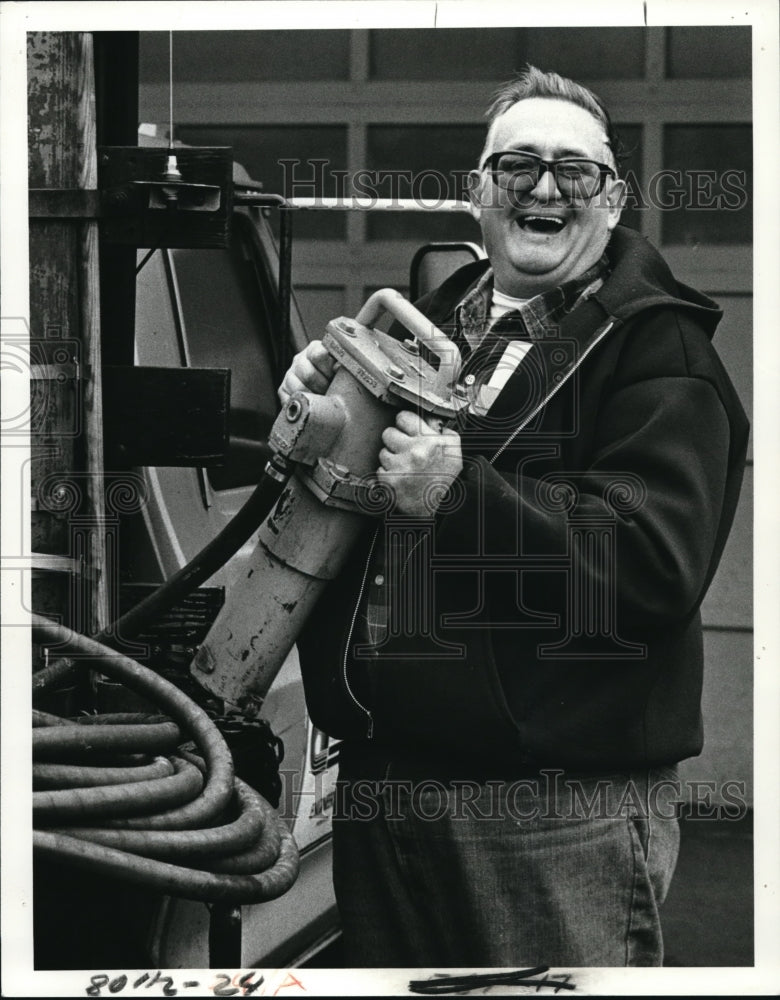 1980 Press Photo Harry Farnsworth - Historic Images