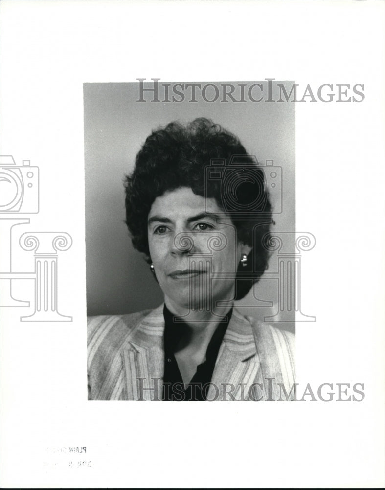 1986 Press Photo Margaret A. Farley - Historic Images