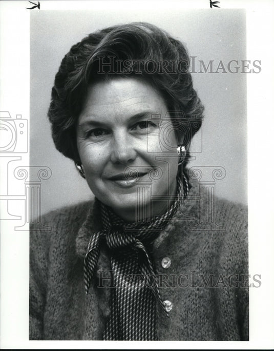 1986 Press Photo Annie Lewis Garda Fundraiser George Voinovich Senate Campaign - Historic Images