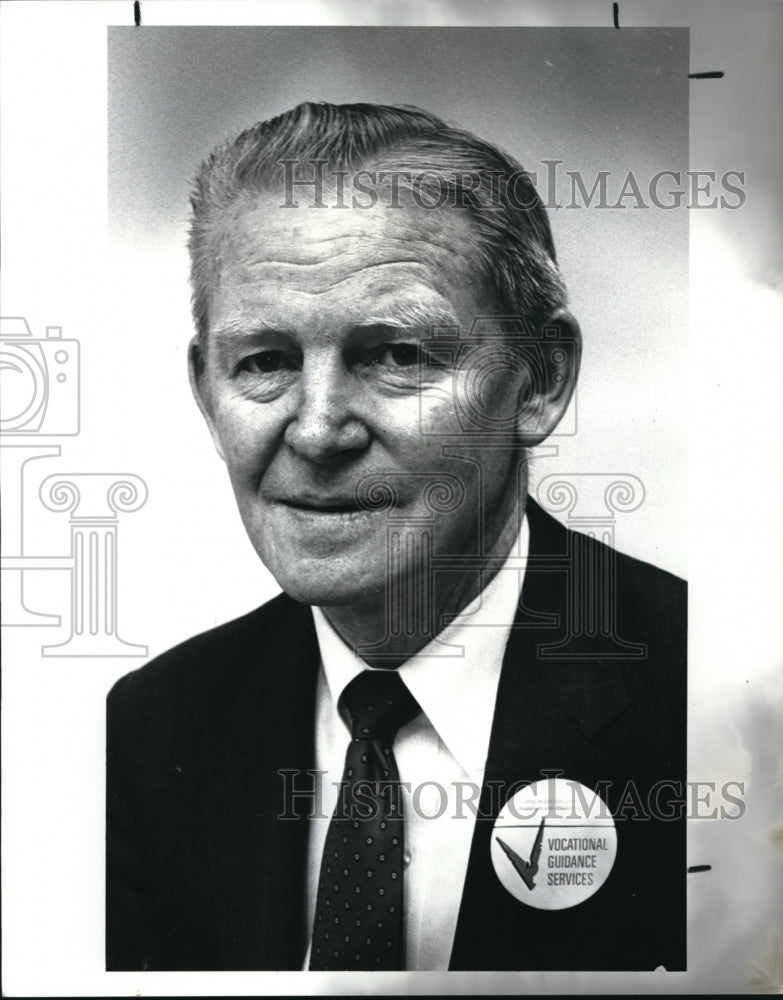 1987 Press Photo Vocational Guidance Service.. Theodore Fabyan, President - Historic Images