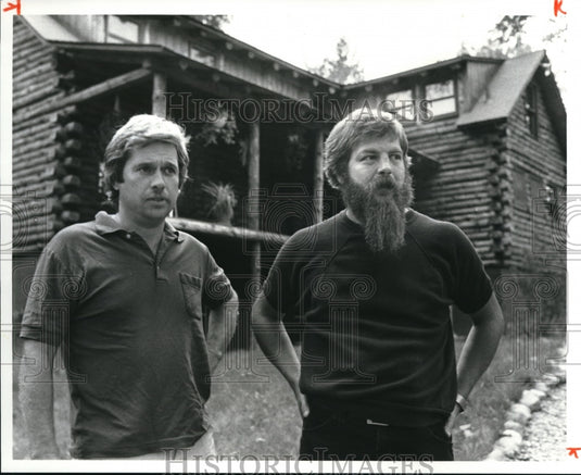 1981 Press Photo Larry H Gardner & David C Rowles Saved From Erie Lake - Historic Images
