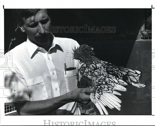 1989 Press Photo Mark Fredrick - farmer - Historic Images