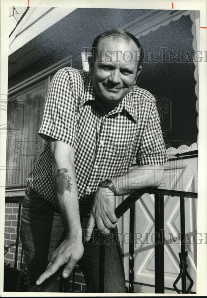 1978 Press Photo Ronald Fecko Maple Hts Detective - Historic Images