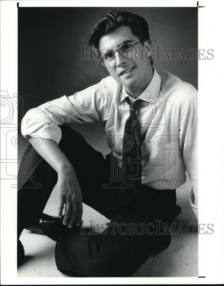 1991 Press Photo Geoffrey Feingold, Company Manager for Tom Evert Dance Company - Historic Images