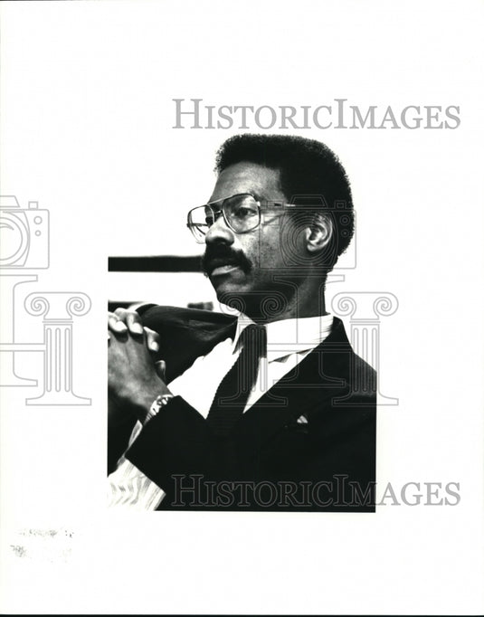1985 Press Photo Council Candidate for East Cleveland Stanley Gay - Historic Images
