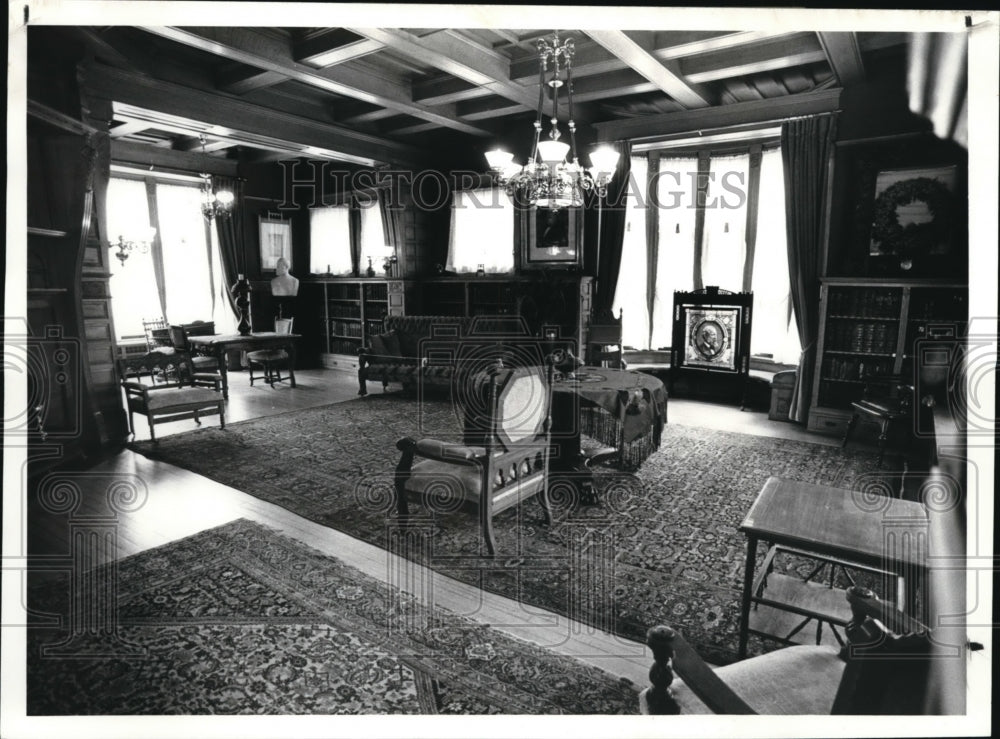 1982 Press Photo Interior of Lawnfield home former President James Garfield - Historic Images