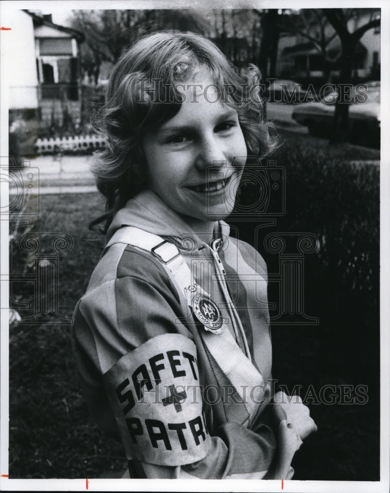 1978 Press Photo Recei Granc awarded the Life Saving Medal for Heroism. - Historic Images