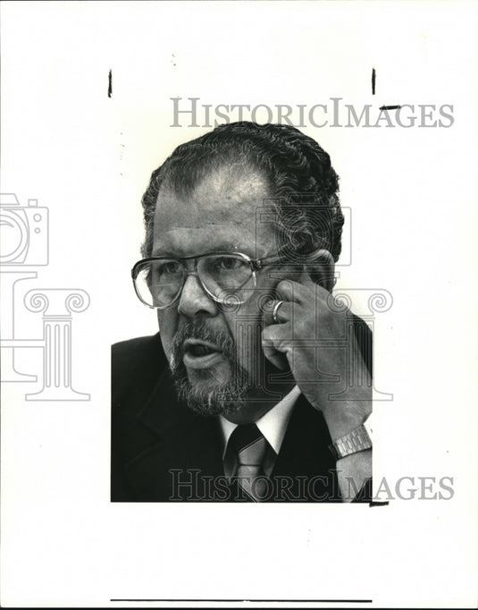 1987 Press Photo Rev Joseph H Evans Of The United Church - Historic Images