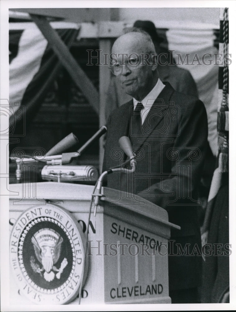 1960 Press Photo Eisenhower Dwight D- Visit to Cleveland - cva13141 - Historic Images