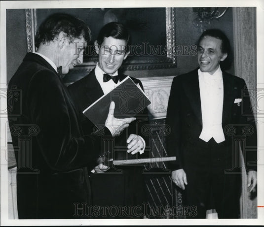 1977 Press Photo Eng. R.F. Prince Charles Visit to U.S Cleveland - Historic Images