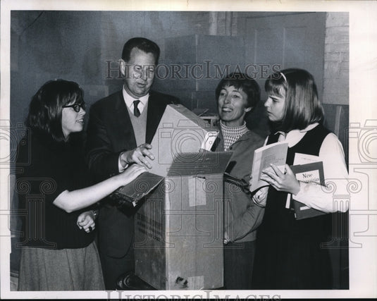 1966, Dr. Harold Enarson - cva13316 - Historic Images