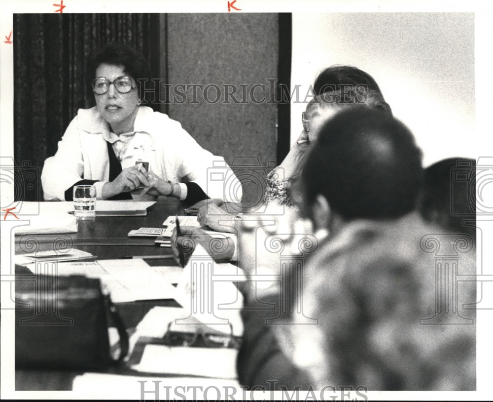 1981 Press Photo Shirely Einbound, director of the "I can cope" group - Historic Images