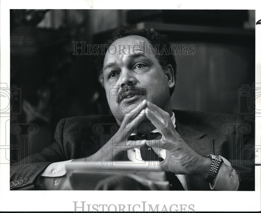 1988 Press Photo Nolen Ellison, pres. CCC Metro - Historic Images