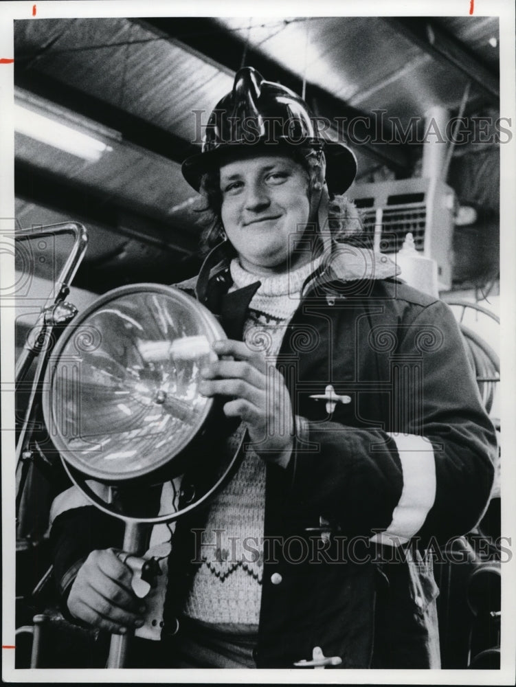 1978 Press Photo Daniel Gagliardi Vol. Fireman - Historic Images