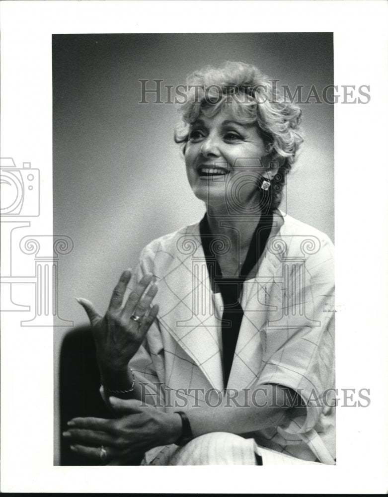 1985 Press Photo Sonya Friedman (author) - Historic Images