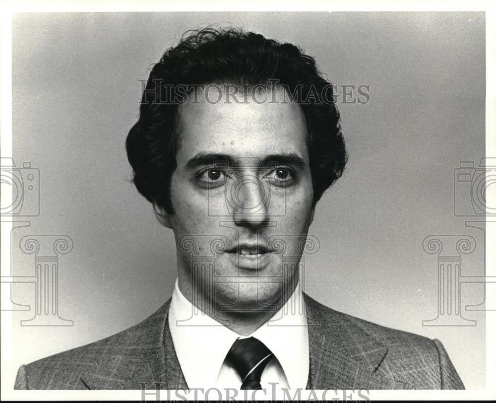 1981 Press Photo Dr. Craig George - Historic Images